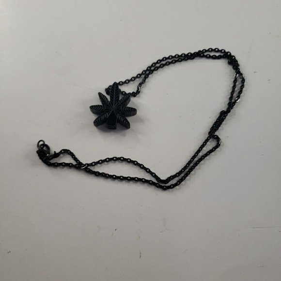 Black Metal Potleaf Cannabis Marijuana Necklace - Picture 2 of 2